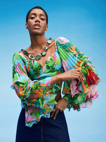 Tropical Print Lettuce Trim Layered Sleeve Crop Top Tropical Print Lettuce Trim Layered Sleeve Crop Top