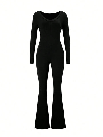 1pc Women's Round Neck Long Sleeve Jumpsuit, Black Slim Fitted One-Piece, Simple And Flattering 1pc Women's Round Neck Long Sleeve Jumpsuit, Black Slim Fitted One-Piece, Simple And Flattering