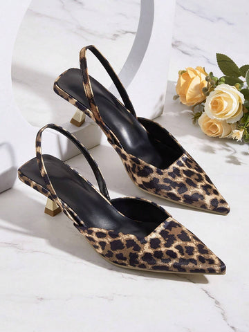 2024 Fashion Sexy Leopard Print Back Strap Niche Design Flats (Random Print) 2024 Fashion Sexy Leopard Print Back Strap Niche Design Flats (Random Print)