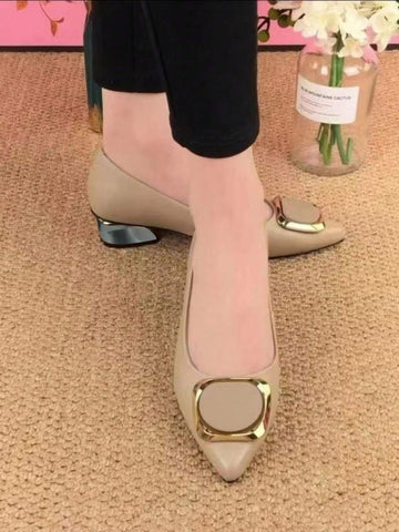 2024 Spring New Arrival Women's Chunky Heel Shoes, Pointed Toe Square Buckle Large Size Fashionable 2024 Spring New Arrival Women's Chunky Heel Shoes, Pointed Toe Square Buckle Large Size Fashionable
