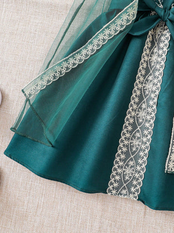 2pcs/Set Young Girl Outdoor Casual Chinese Style Thin Mesh Hollow Jacket And Floral Print Sleeveless A-Line Dress 2pcs/Set Young Girl Outdoor Casual Chinese Style Thin Mesh Hollow Jacket And Floral Print Sleeveless A-Line Dress