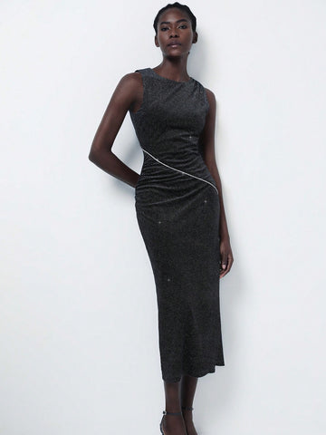 Aveloria Modichic Elegant Korean Flocked Metallic Chain Asymmetric Ruched Side Slit Bodycon Dress, Suitable For Commuting Aveloria Modichic Elegant Korean Flocked Metallic Chain Asymmetric Ruched Side Slit Bodycon Dress, Suitable For Commuting