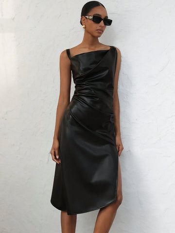 Aveloria Modichic Green PU Leather Backless Sleeveless Bodycon Dress Aveloria Modichic Green PU Leather Backless Sleeveless Bodycon Dress