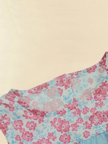 Baby Girl Short-Sleeved Floral Dress For Summer, With Soft, Comfortable, And Cool Fabrics, In A Pastoral Style That Is Elegant, Simple, And Fashionable. Baby Girl Short-Sleeved Floral Dress For Summer, With Soft, Comfortable, And Cool Fabrics, In A Pastoral Style That Is Elegant, Simple, And Fashionable.