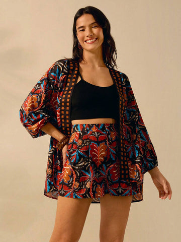 CAJUNI Women's Boho Coconut Tree Tropical Print Black Mini Shorts, Casual Summer Vacation Shorts CAJUNI Women's Boho Coconut Tree Tropical Print Black Mini Shorts, Casual Summer Vacation Shorts