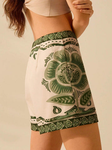 CAJUNI Women's Boho Tropical Flowers Green Print Shorts, Vacation Casual Summer Beach Shorts CAJUNI Women's Boho Tropical Flowers Green Print Shorts, Vacation Casual Summer Beach Shorts