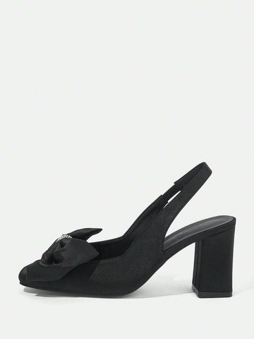 New Arrival Elegant Buterfly Knot Chunky Heel Shoes With Rhinestone Detailing New Arrival Elegant Buterfly Knot Chunky Heel Shoes With Rhinestone Detailing