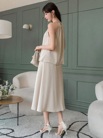 DAZY Ladies' Sleeveless Solid Color Top And Skirt Set DAZY Ladies' Sleeveless Solid Color Top And Skirt Set