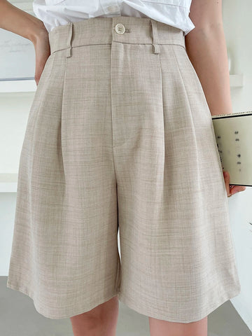 DAZY Plicated Detail Bermuda Shorts DAZY Plicated Detail Bermuda Shorts