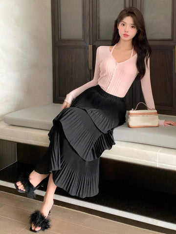 DAZY Solid Layer Ruffle Hem Pleated Skirt DAZY Solid Layer Ruffle Hem Pleated Skirt