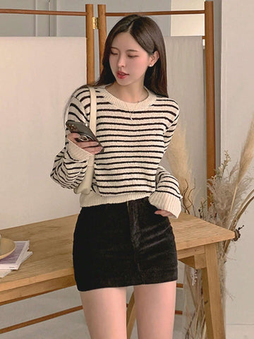 DAZY Women Short Corduroy Bodycon Mini Skirt DAZY Women Short Corduroy Bodycon Mini Skirt