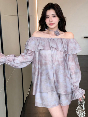 DAZY Women's Floral Chiffon Off-Shoulder Blouse And Shorts Set DAZY Women's Floral Chiffon Off-Shoulder Blouse And Shorts Set