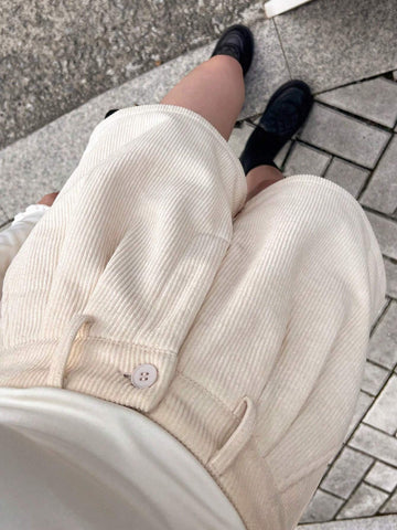 DAZY Women's Solid Color Simple Fleece-Lined Shorts, Casual Everyday Wear DAZY Women's Solid Color Simple Fleece-Lined Shorts, Casual Everyday Wear