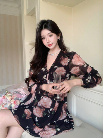 DAZY Women's V-Neck Casual All-Over Floral Print Long Sleeve Mini Dress DAZY Women's V-Neck Casual All-Over Floral Print Long Sleeve Mini Dress