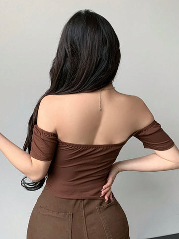 Designer Women's Design Off Shoulder Contrast Color Splicing T-Shirt Designer Women's Design Off Shoulder Contrast Color Splicing T-Shirt