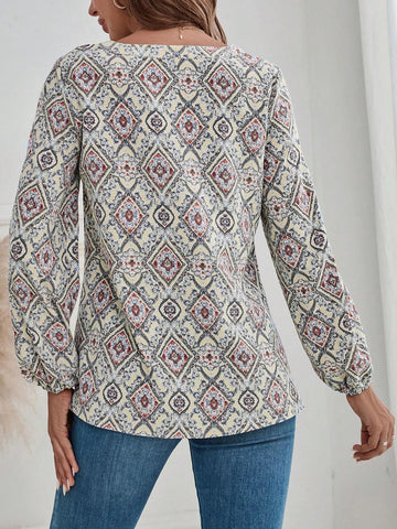 EMERY ROSE Women's Notched Allover Print Long Sleeve Blouse EMERY ROSE Women's Notched Allover Print Long Sleeve Blouse
