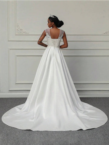 Elegant Appliqued Beaded Satin Wedding Dress Elegant Appliqued Beaded Satin Wedding Dress