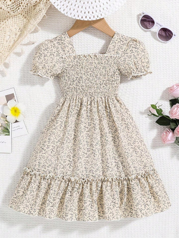 European And American Girls Summer Casual Floral Dress, Suitable For Outings, Vacations, And Party Dress. European And American Girls Summer Casual Floral Dress, Suitable For Outings, Vacations, And Party Dress.