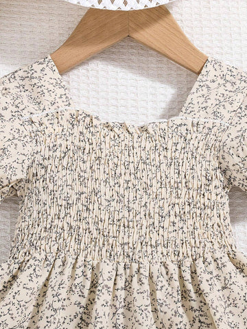 European And American Girls Summer Casual Floral Dress, Suitable For Outings, Vacations, And Party Dress. European And American Girls Summer Casual Floral Dress, Suitable For Outings, Vacations, And Party Dress.