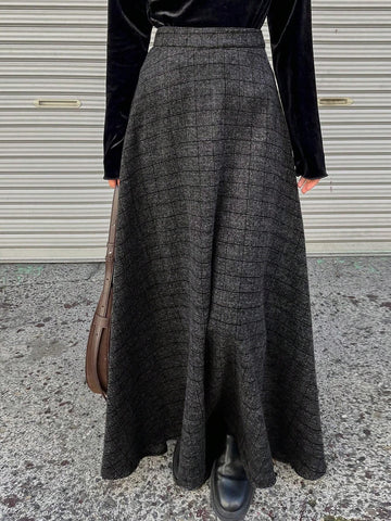 FRIFUL Women's Autumn/Winter Textured Plaid A-Line Skirt FRIFUL Women's Autumn/Winter Textured Plaid A-Line Skirt