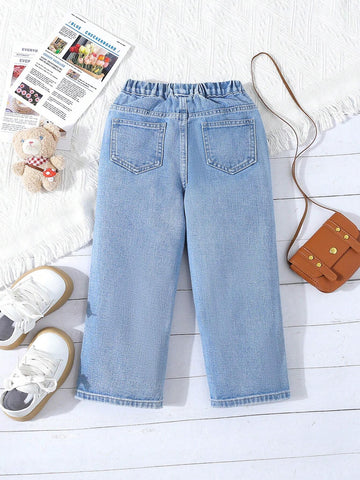 Fashionable, Cute, And Casual Straight Leg Jeans For Toddler Girls With A Bear Patch For Spring And Autumn Fashionable, Cute, And Casual Straight Leg Jeans For Toddler Girls With A Bear Patch For Spring And Autumn
