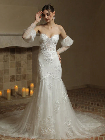Floral Appliques Mesh Overlay Tube Wedding Dress Floral Appliques Mesh Overlay Tube Wedding Dress