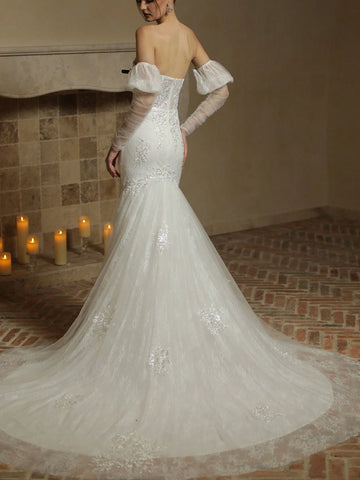 Floral Appliques Mesh Overlay Tube Wedding Dress Floral Appliques Mesh Overlay Tube Wedding Dress