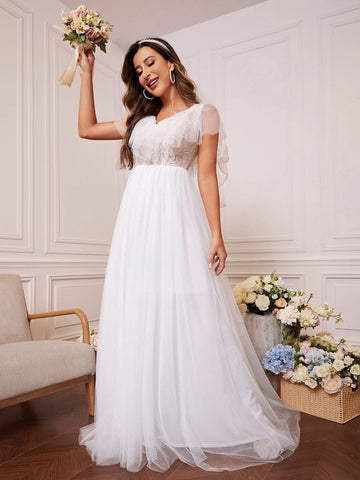 Floral Embroidery Mesh Wedding Dress Floral Embroidery Mesh Wedding Dress