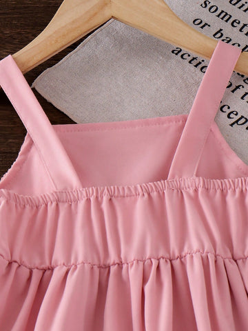 Girls Pink Mesh Strap Knit Strawberry Decor Dress Girls Pink Mesh Strap Knit Strawberry Decor Dress