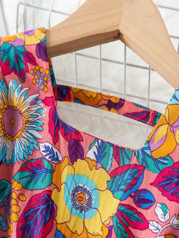 Girls" Summer Dress, Children Clothing Summer Style, Fashionable And Elegant, Hollowed Out Back Princess Dress, Chic Flower Skirt Girls" Summer Dress, Children Clothing Summer Style, Fashionable And Elegant, Hollowed Out Back Princess Dress, Chic Flower Skirt