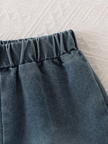 Girls' Summer Fashionable Top & Denim Shorts 2pcs Set, Sweet And Casual Outfit Girls' Summer Fashionable Top & Denim Shorts 2pcs Set, Sweet And Casual Outfit