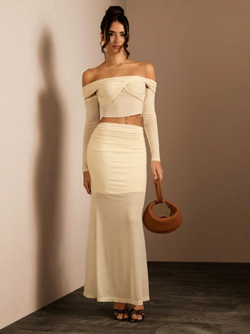 Glamine Women Off-Shoulder Long Sleeve Cropped Top And Maxi Skirt Elegant 2-Piece Set Glamine Women Off-Shoulder Long Sleeve Cropped Top And Maxi Skirt Elegant 2-Piece Set