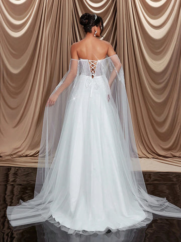 Glamrae Elegant, Gorgeous And Luxurious Beige One-Shoulder Off-Shoulder Ruffled Puff Sleeves Lace Beads Flower Pattern Splicing Tulle Oversized Hem And Tail Suitable For Wedding Events, Parties, Birthdays, Vacations, Proms, Honeymoon Wedding Dresses Glamrae Elegant, Gorgeous And Luxurious Beige One-Shoulder Off-Shoulder Ruffled Puff Sleeves Lace Beads Flower Pattern Splicing Tulle Oversized Hem And Tail Suitable For Wedding Events, Parties, Birthdays, Vacations, Proms, Honeymoon Wedding Dresses