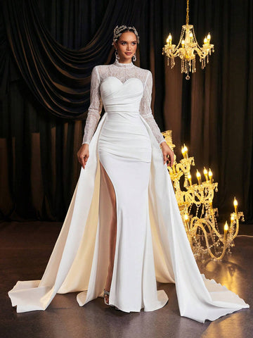 Glamrae Elegant Luxurious Beige Lace Patchwork Satin Ruched Open Slit Mermaid Maxi Dress, Suitable For Weddings, Engagement Parties, Honeymoon Glamrae Elegant Luxurious Beige Lace Patchwork Satin Ruched Open Slit Mermaid Maxi Dress, Suitable For Weddings, Engagement Parties, Honeymoon