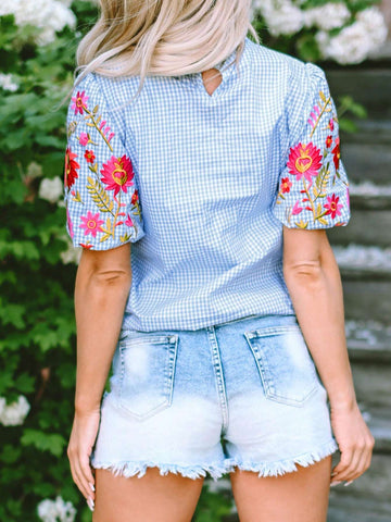 Women's Light Blue Gingham Floral Embroidered Puff Sleeve Blouse Women's Light Blue Gingham Floral Embroidered Puff Sleeve Blouse