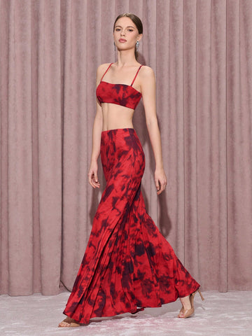 KHELA THE LABEL Designer Red Floral Flower Printed Fitted High Waist Mermaid Flare Hem Maxi Elegant Skirt KHELA THE LABEL Designer Red Floral Flower Printed Fitted High Waist Mermaid Flare Hem Maxi Elegant Skirt