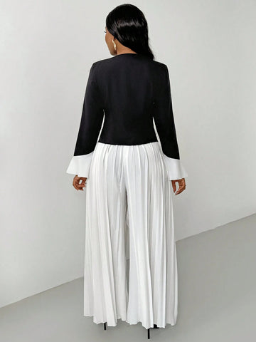 Lyxana 2-Piece Set: Black & White Contrast V-Neck Flare Sleeve Blazer Jacket And Pleated Elastic Waist Pants For Women Lyxana 2-Piece Set: Black & White Contrast V-Neck Flare Sleeve Blazer Jacket And Pleated Elastic Waist Pants For Women