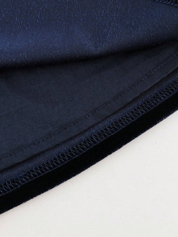 Young Girl Peter Pan Collar Flounce Sleeve Velvet Dress Young Girl Peter Pan Collar Flounce Sleeve Velvet Dress