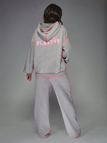 MISSGUIDED Missguided x Playboy Spray Effect Logo Oversized Sweatshirt And Wide Leg Sweatpants Two Piece Co Ord Tracksuit MISSGUIDED Missguided x Playboy Spray Effect Logo Oversized Sweatshirt And Wide Leg Sweatpants Two Piece Co Ord Tracksuit