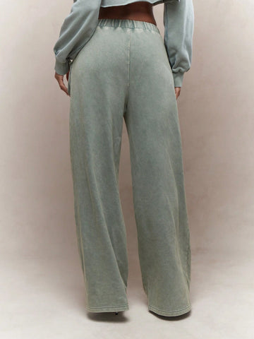 MISSGUIDED Washed Outer Pocket Detail Wide Leg Sweatpants With Drawstrings MISSGUIDED Washed Outer Pocket Detail Wide Leg Sweatpants With Drawstrings