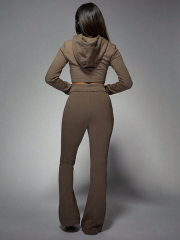 MISSGUIDED Zip Through Long Sleeve Fitted Crop Hoodie & Fold Over Waist Flared Hem Joggers Two Piece Co Ord Set MISSGUIDED Zip Through Long Sleeve Fitted Crop Hoodie & Fold Over Waist Flared Hem Joggers Two Piece Co Ord Set