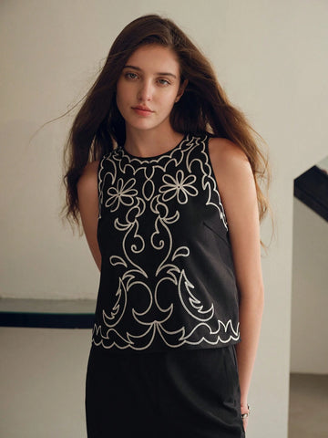 MOTF PREMIUM FLORAL EMBROIDERY SLEEVELESS BLOUSE MOTF PREMIUM FLORAL EMBROIDERY SLEEVELESS BLOUSE