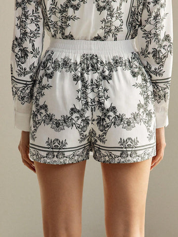 MOTF PREMIUM FLORAL PRINT ELASTIC WAIST SHORTS MOTF PREMIUM FLORAL PRINT ELASTIC WAIST SHORTS