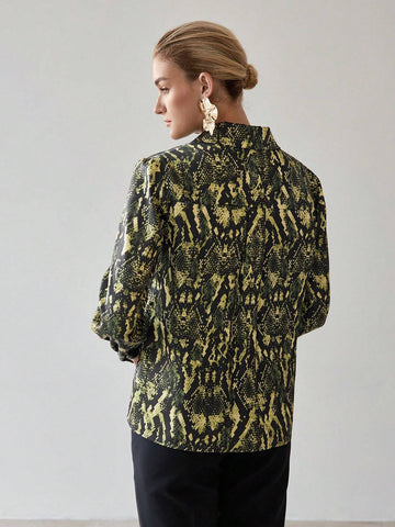 MOTF PREMIUM SNAKESKIN PRINT LONG SLEEVE SHIRT MOTF PREMIUM SNAKESKIN PRINT LONG SLEEVE SHIRT