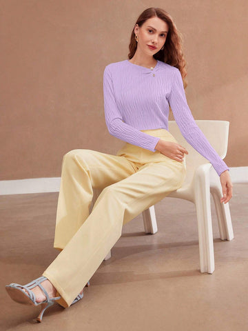 MOTF PREMIUM SOLID TEXTURED PEARL PIN DETAIL SLIM FIT TEE MOTF PREMIUM SOLID TEXTURED PEARL PIN DETAIL SLIM FIT TEE