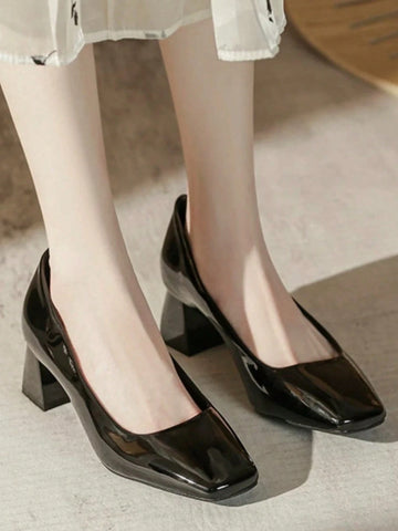 Nude Color Chunky Heeled Women Pumps, French Square Toe High Heel Shoes For Commuting Nude Color Chunky Heeled Women Pumps, French Square Toe High Heel Shoes For Commuting