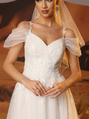Off Shoulder Ivory Lace Wedding Dresses With Removeable Spaghetti Strap Elegnat V-Neck Tulle Bridal Gowns For Wedding Party Luxury Hand Beading Zip Back Off Shoulder Ivory Lace Wedding Dresses With Removeable Spaghetti Strap Elegnat V-Neck Tulle Bridal Gowns For Wedding Party Luxury Hand Beading Zip Back