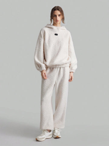 Ontre 2pcs/Set Applique Hoodie Top And Long Pants, Casual Winter Outfit Ontre 2pcs/Set Applique Hoodie Top And Long Pants, Casual Winter Outfit