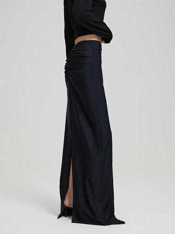 Ontre Black Knit Ruched High-Waisted Skirt For Tall Women, Urban Chic For Autumn And Winter Ontre Black Knit Ruched High-Waisted Skirt For Tall Women, Urban Chic For Autumn And Winter