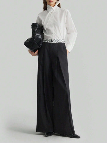 Ontre Women's Black Wide-Leg Pleated High-Waist Trousers With Design Elements, Versatile For Commuting, Flattering Figure, Perfect For Autumn, New Year Party, Elegant Style Ontre Women's Black Wide-Leg Pleated High-Waist Trousers With Design Elements, Versatile For Commuting, Flattering Figure, Perfect For Autumn, New Year Party, Elegant Style